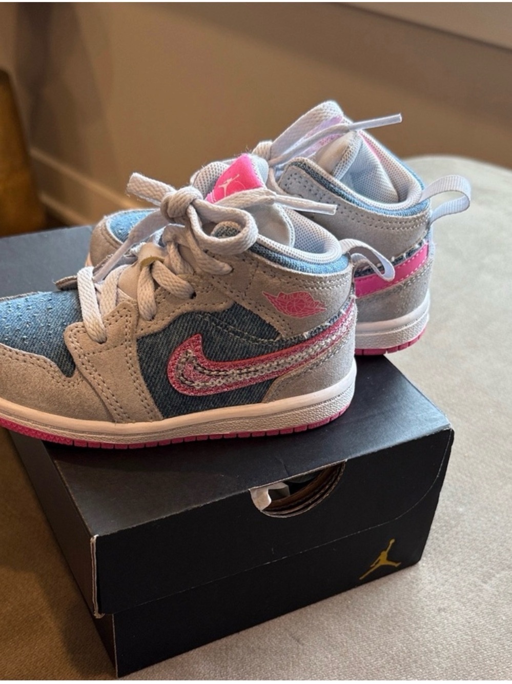 Jordan Kids Mid-Top Sneakers - Gray & Pink